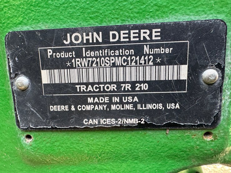 2023-john-deere-7r-210-image-67