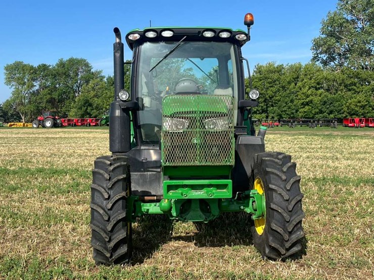 john-deere-6120r-image-17