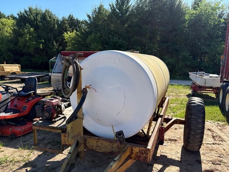 water-tank-nurse-trailer-w/pump-image-4