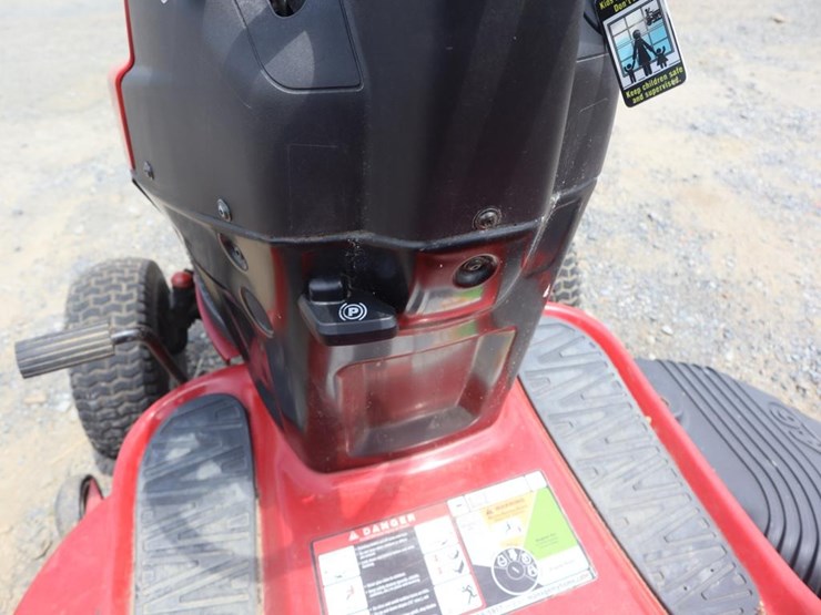 craftsman-tractor-t2400-image-17