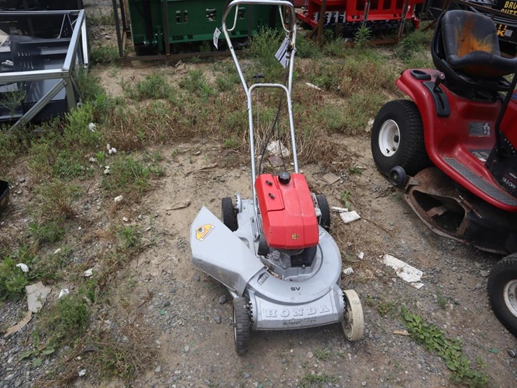 honda-push-mower-image-3
