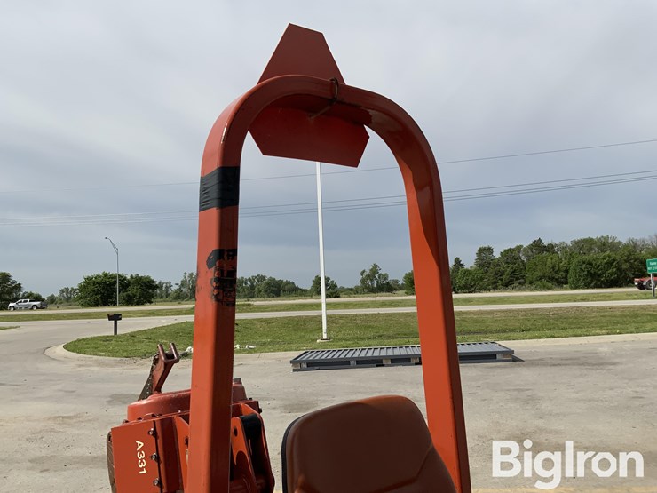 ditch-witch-350sxdd-image-18