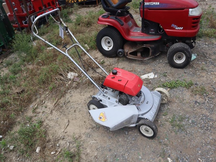honda-push-mower-image-2
