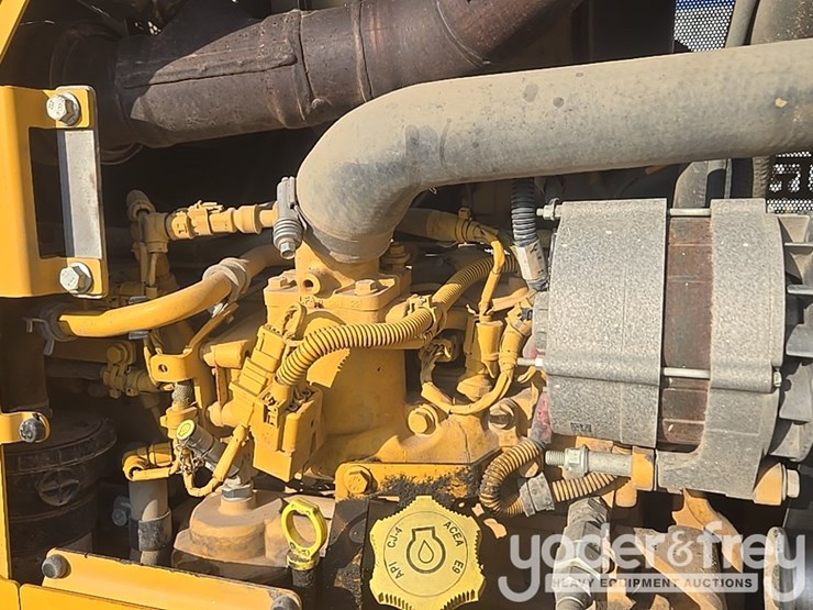 2023-deere-650-lgp-image-38