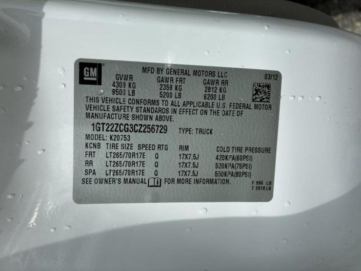 2012-gmc-2500hd-image-24