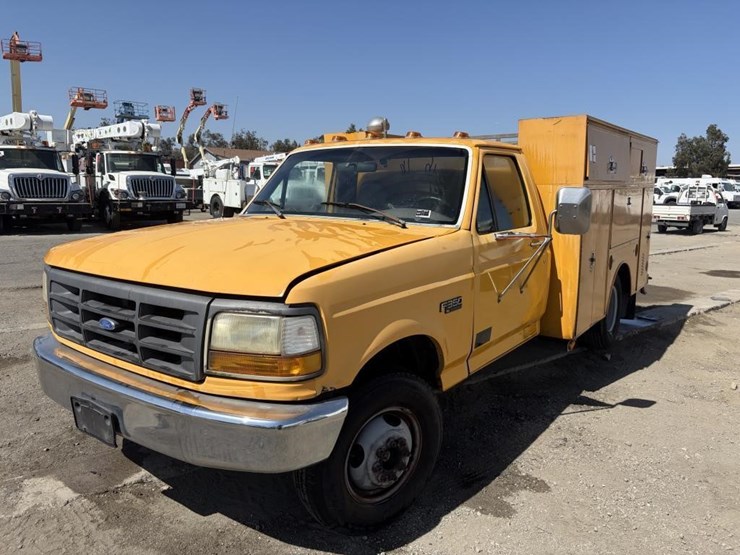 1996-ford-f350-xl-image-1