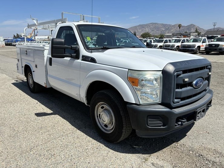 2015-ford-f250-image-2