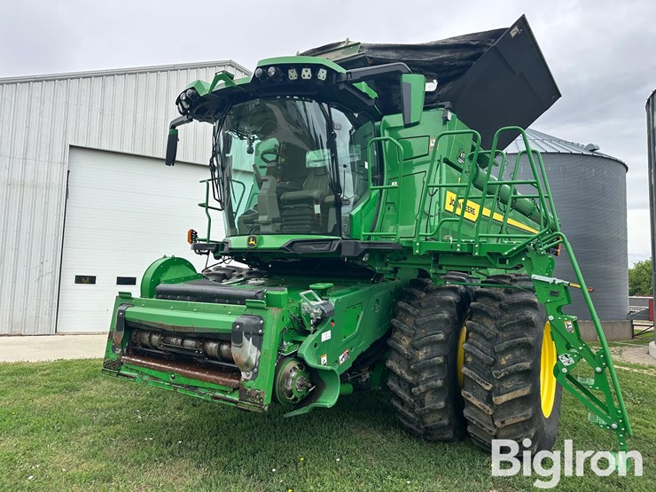 2022-john-deere-x9-1000-image-2