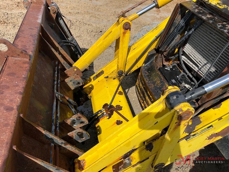 jcb-3c-image-8