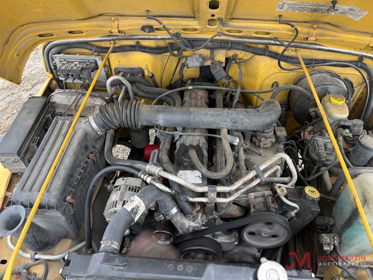 2002-jeep-wrangler-sport-image-7