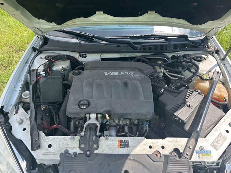 2014-chevrolet-impala-sedan-image-6
