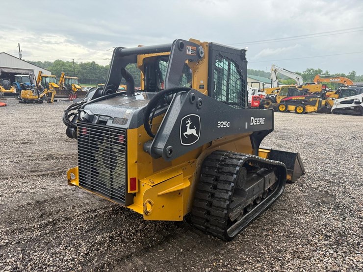 2021-deere-325g-image-4