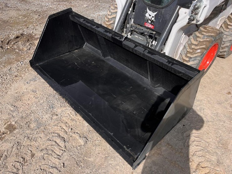 wildcat-80"-skid-steer-snow/litter-bucket-image-1