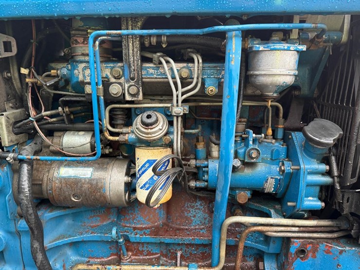 ford-7740-image-10