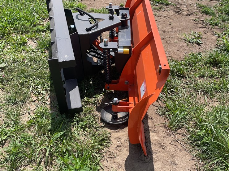pabreak-skid-steer-hydraulic-dozer-blade-image-4