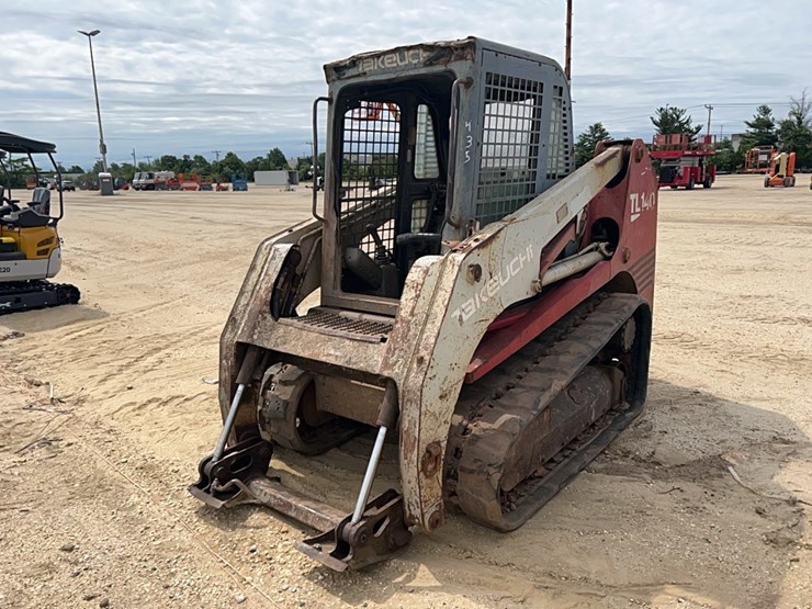 takeuchi-tl140-image-1