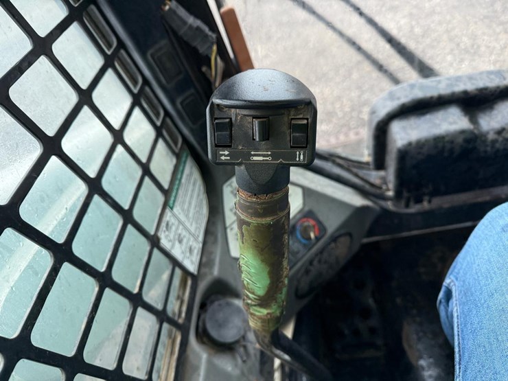2018-bobcat-s650-image-24