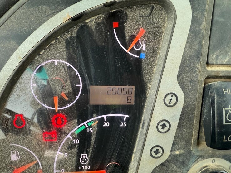 jcb-3cx14-image-23