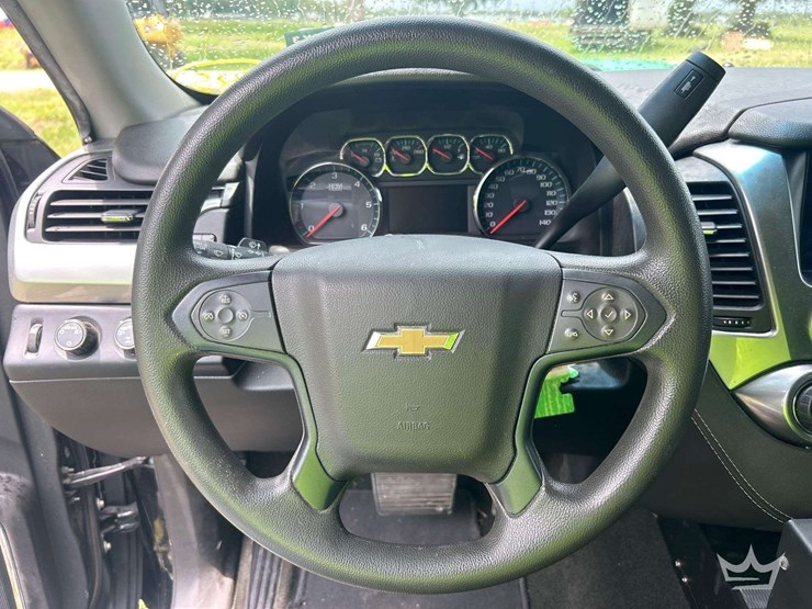 2018-chevrolet-tahoe-image-11