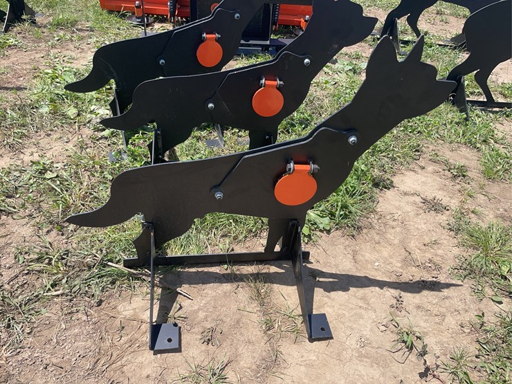 pabreak-coyote-shaped-reactive-shooting-target-image-2