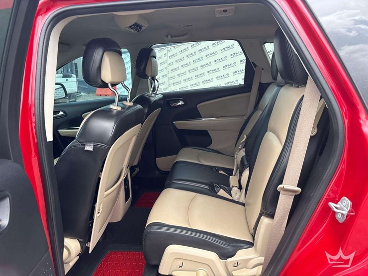 2014-dodge-journey-image-15
