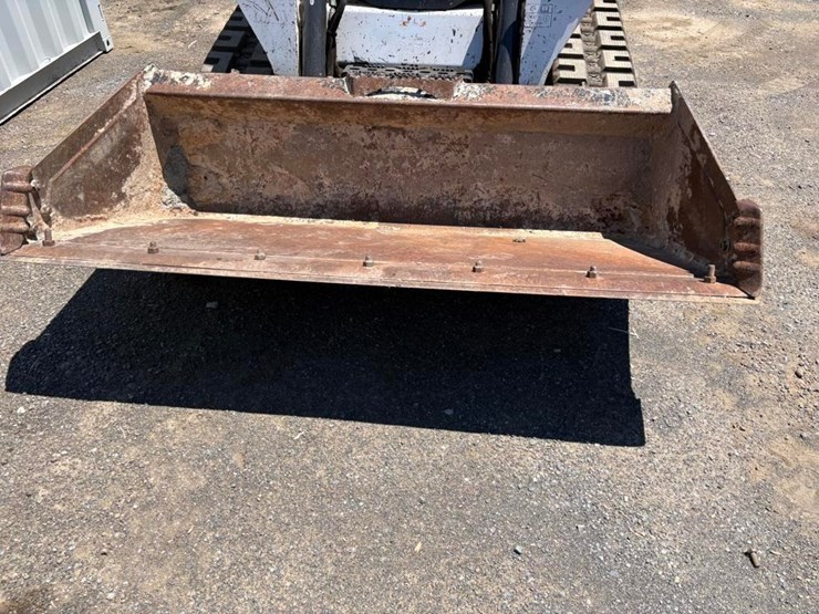 bobcat-t550-image-4
