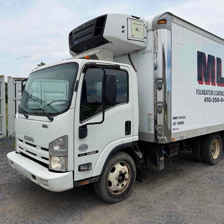 2012 ISUZU NQR