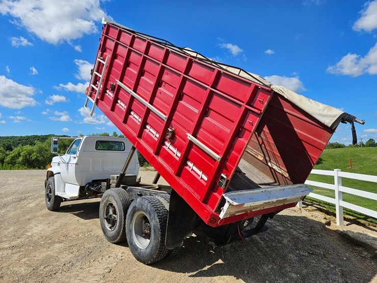 1979-gmc-7000-image-19