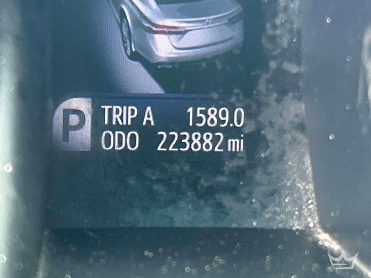 2015-toyota-avalon-sedan-image-6
