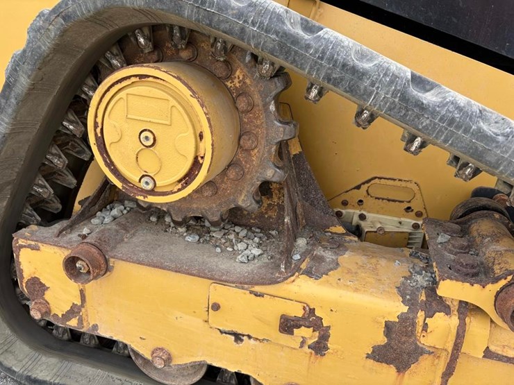 caterpillar-249d3-image-11