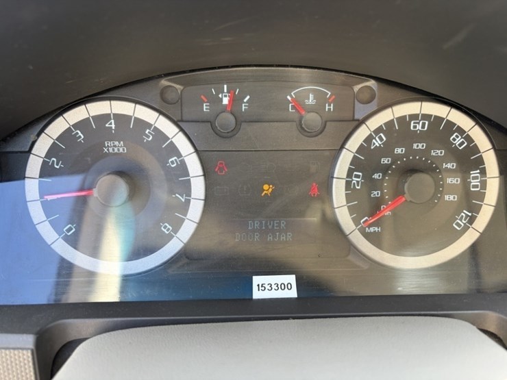 2010-ford-escape-image-27