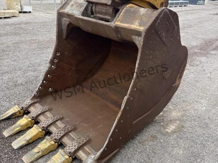 2013-caterpillar-349el-image-29