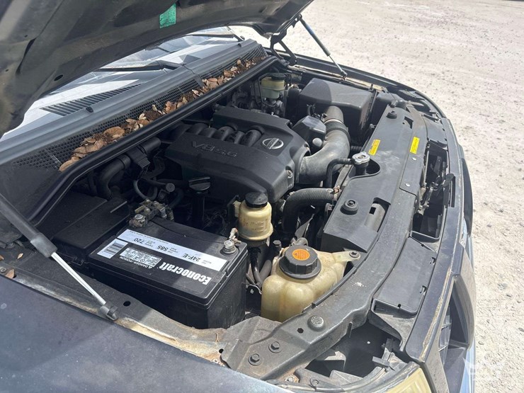 2006-nissan-armada-image-9