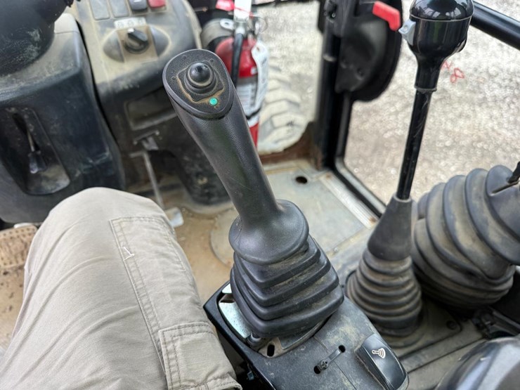 jcb-3cx14-image-26