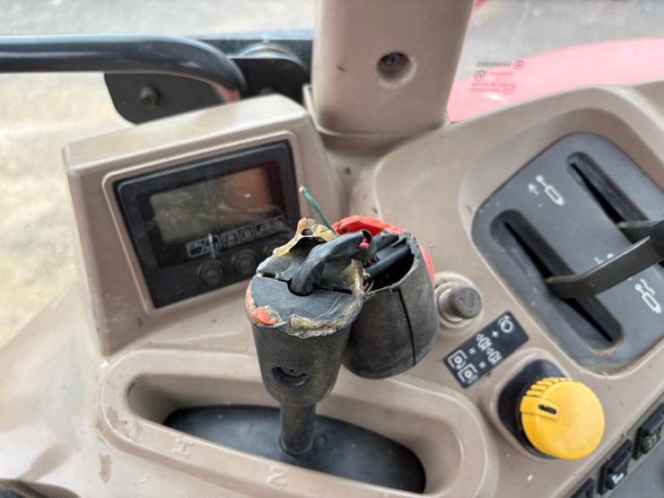 kubota-m125x-image-27