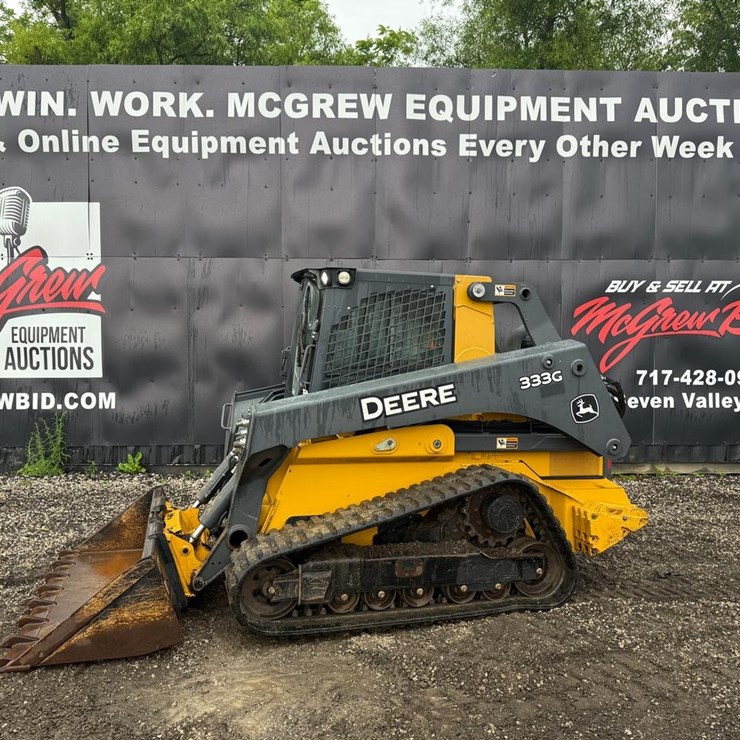 2018 DEERE 333G