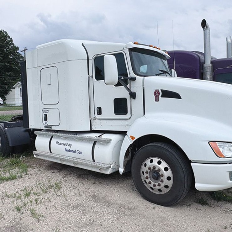 2014 KENWORTH T660
