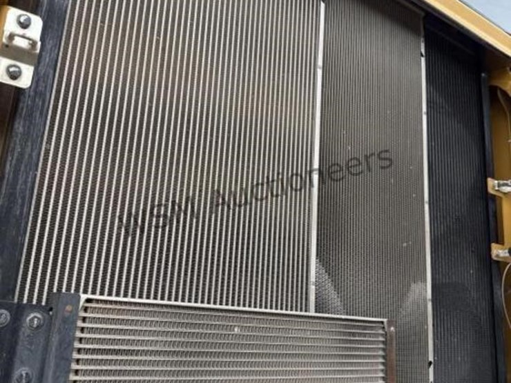 2013-caterpillar-349el-image-79