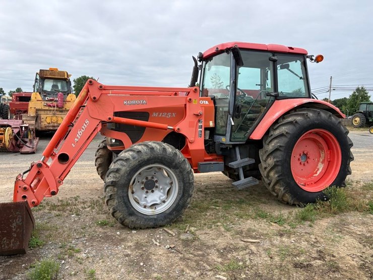 kubota-m125x-image-1