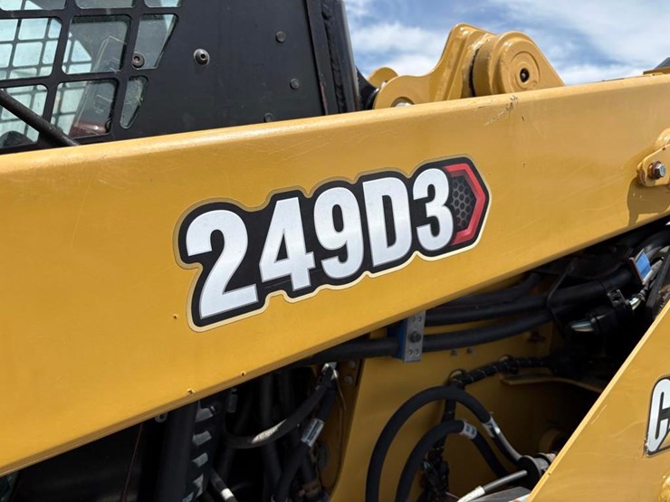 caterpillar-249d3-image-17
