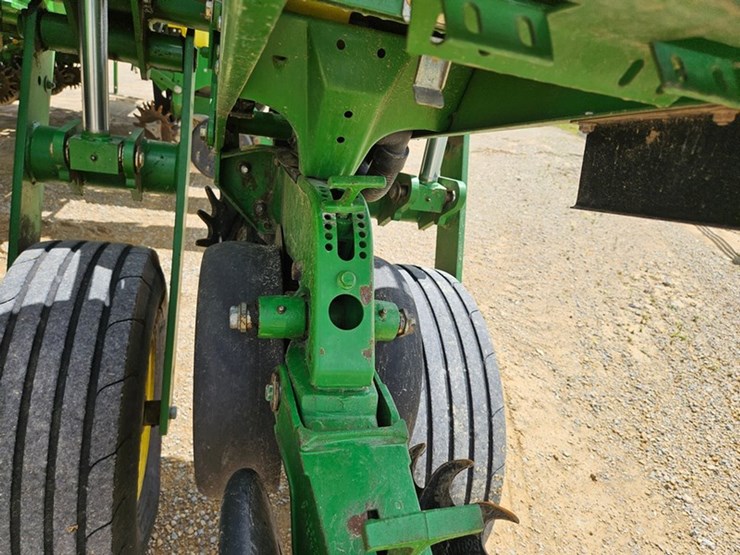 john-deere-1770-image-45