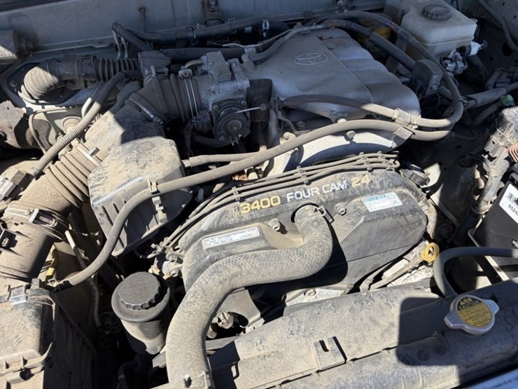 2001-toyota-4-runner-image-11