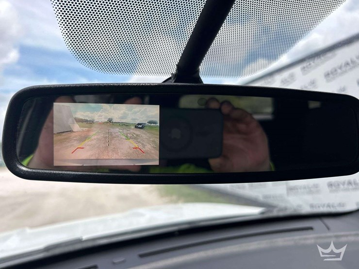 2018-ford-explorer-image-29