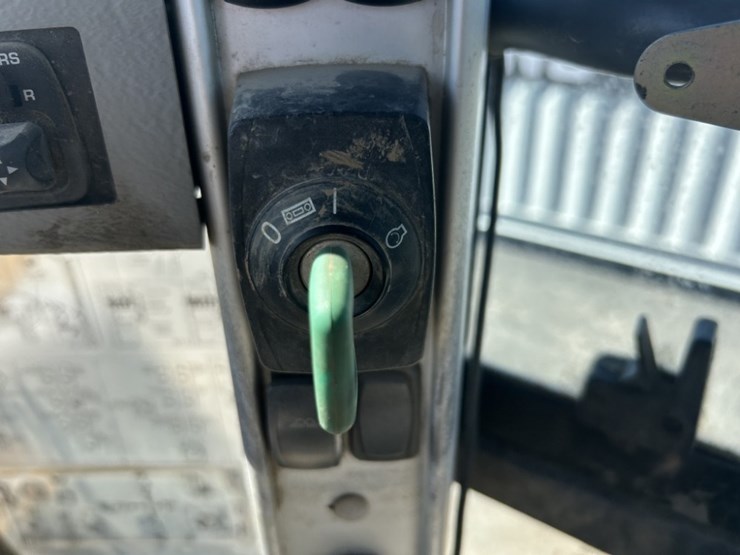 2018-volvo-l70h-image-24