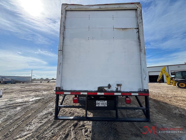 2004-international-durastar-4300-image-7