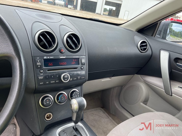 2009-nissan-rogue-sl-image-14