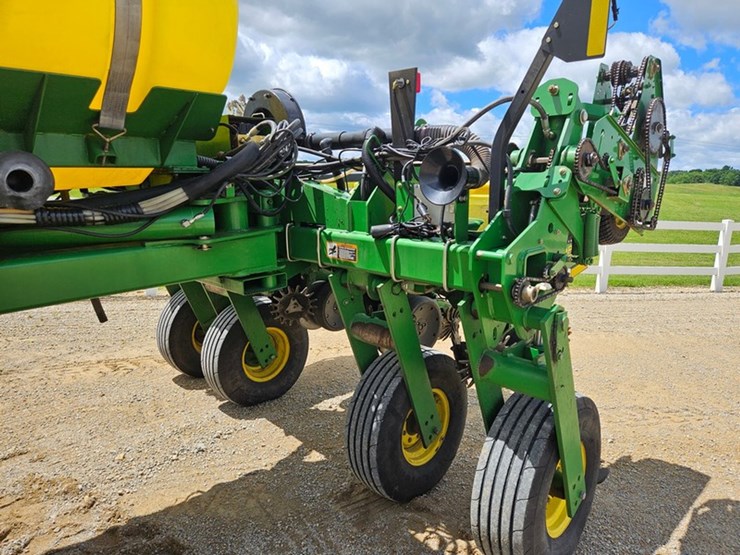 john-deere-1770-image-52