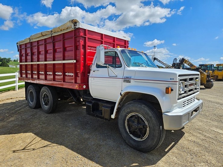 1979-gmc-7000-image-7