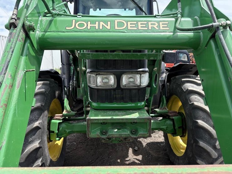 john-deere-6420-image-6