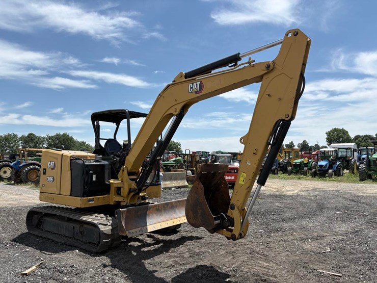 2021-caterpillar-306-cr-image-10